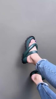 Nastasya Samburskaya feet photo thumbnail