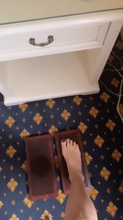 Nastasya Samburskaya feet photo thumbnail