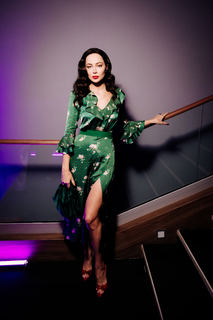 Nastasya Samburskaya feet photo thumbnail