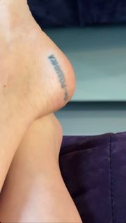 Nastasya Samburskaya feet photo thumbnail