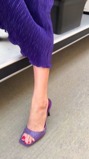 Nastasya Samburskaya feet photo 4