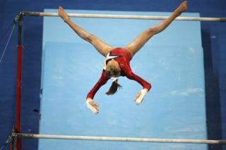 Nastia Liukin feet photo thumbnail