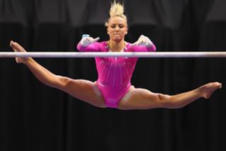 Nastia Liukin feet photo thumbnail
