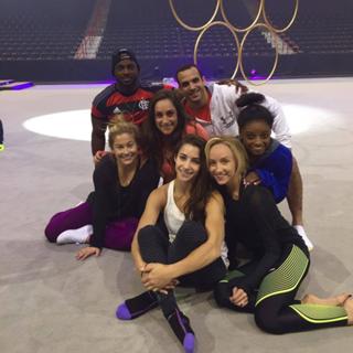 Nastia Liukin feet photo thumbnail