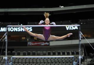 Nastia Liukin feet photo thumbnail