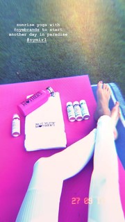 Nastia Liukin feet photo thumbnail