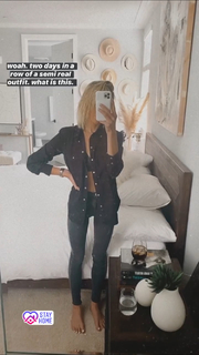 Nastia Liukin feet photo thumbnail