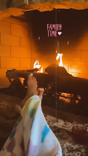 Nastia Liukin feet photo thumbnail