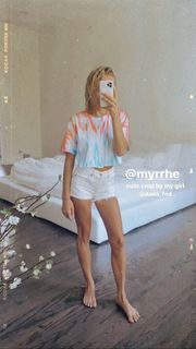 Nastia Liukin feet photo thumbnail