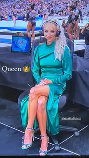 Nastia Liukin feet photo thumbnail