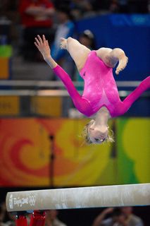 Nastia Liukin feet photo thumbnail