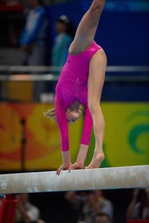Nastia Liukin feet photo thumbnail