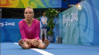 Nastia Liukin feet photo thumbnail