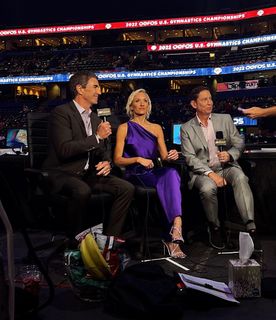 Nastia Liukin feet photo thumbnail