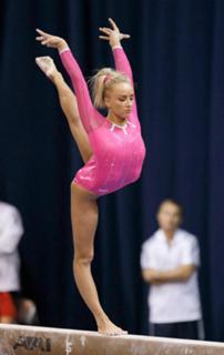 Nastia Liukin feet photo thumbnail