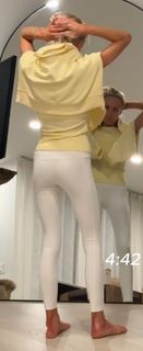 Nastia Liukin feet photo thumbnail