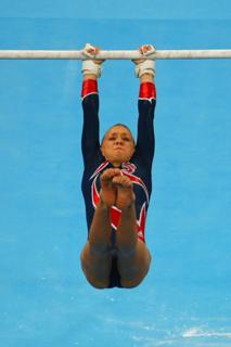 Nastia Liukin feet photo thumbnail