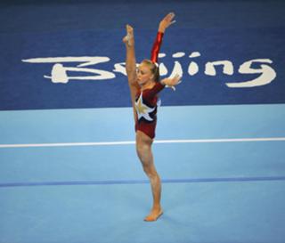 Nastia Liukin feet photo thumbnail