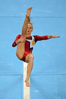 Nastia Liukin feet photo thumbnail
