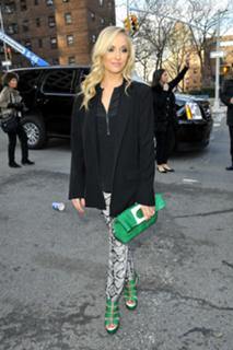 Nastia Liukin feet photo thumbnail