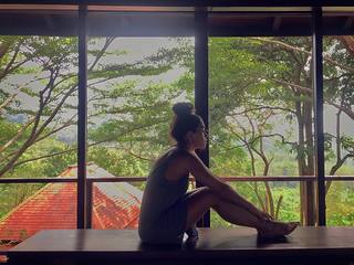 Natacha Karam feet photo 6