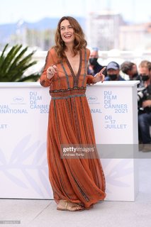 Natacha Lindinger feet photo 7