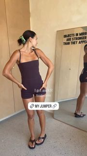Natalee Linez feet photo 1