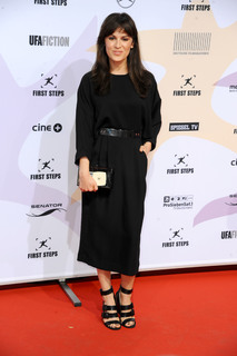 Natalia Avelon feet photo 10