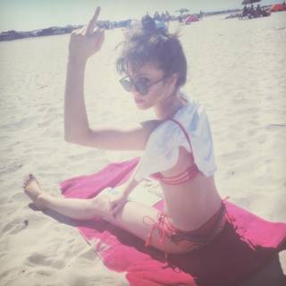 Natalia Avelon feet photo 7