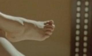 Natalia Avelon feet photo 13