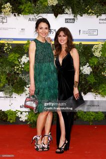 Natalia Avelon feet photo 20