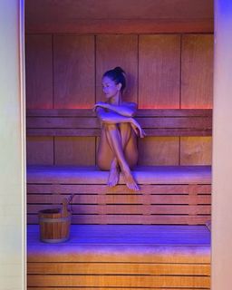Natalia Bardo feet photo 6