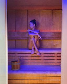 Natalia Bardo feet photo 4