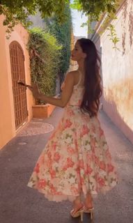 Natalia Barulich feet photo 6