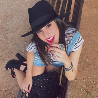Natalia Cardoso feet photo 7