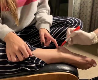 Natalia Cardoso feet photo 12