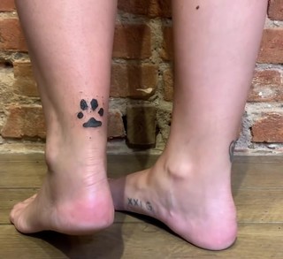 Natalia Cardoso feet photo 3
