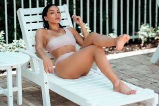 Natalia Class feet photo 3