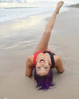 Natalia Class feet photo 1