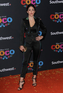 Natalia Cordova-Buckley feet photo 9