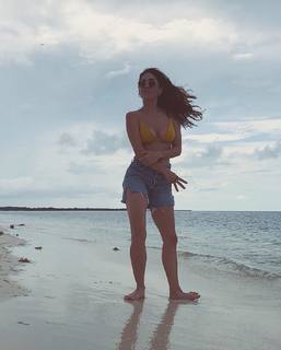 Natalia Cordova-Buckley feet photo 20