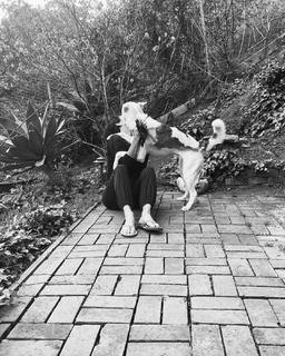 Natalia Cordova-Buckley feet photo 10