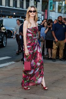 Natalia Dyer feet photo 5