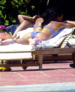 Natalia Estrada feet photo 8