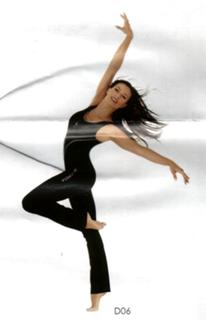 Natalia Estrada feet photo 5