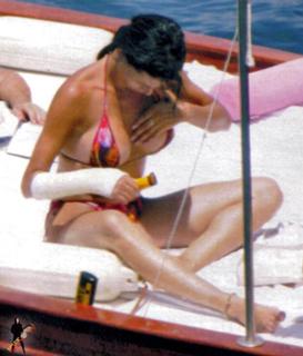 Natalia Estrada feet photo 12