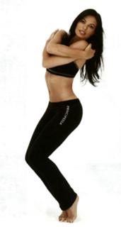 Natalia Estrada feet photo 3