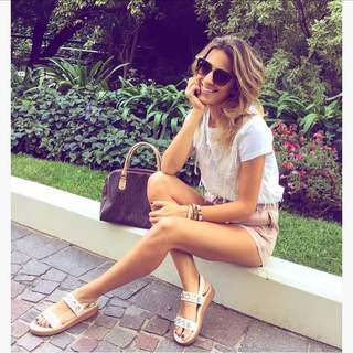 Natalia Franzoni feet photo 5