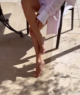 Natalia Janoszek feet photo 8