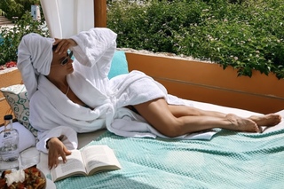 Natalia Janoszek feet photo 7
